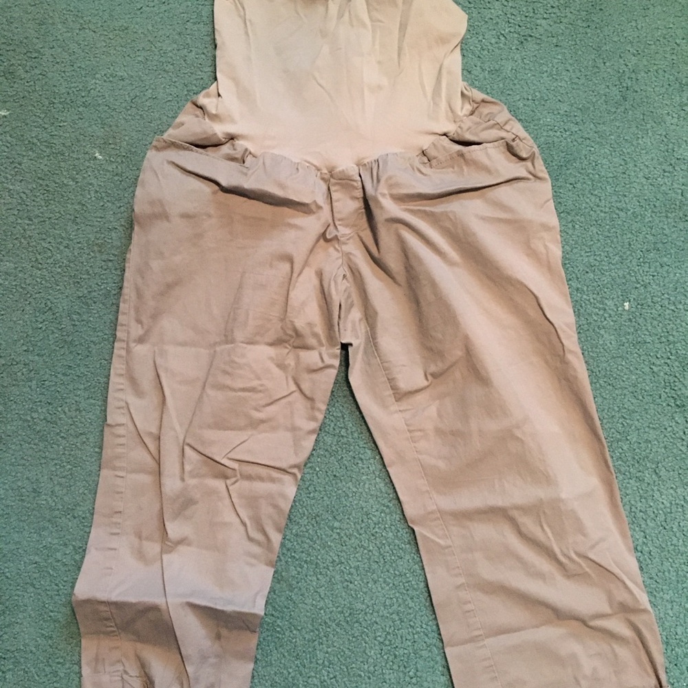 Maternity Capri